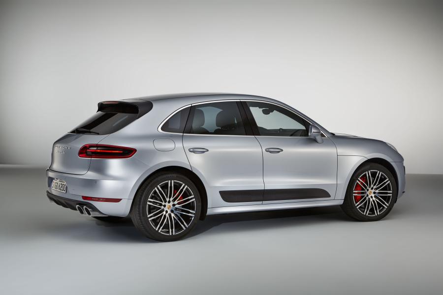  Porsche Macan Turbo Performance Package 2016 года  (фото 4 из 25)